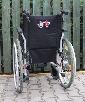 077-Mechanický invalidní vozík B+B. - 4