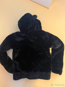Prodám černý kožíšek bundu vel 146/152 - 4