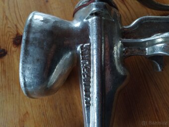 Starý retro mlýnek ... - 4