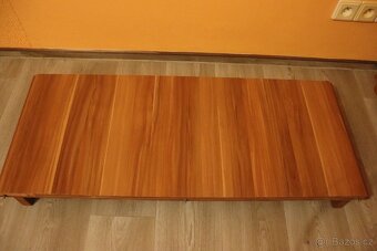 Jídelní stůl + 6 židlí - 4