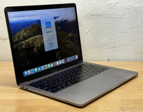 MacBook Pro 13” 2017 CTO /8GB RAM/i5/256GB SSD/ Záruka - 4