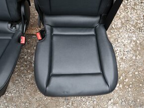 Mercedes-Benz V Zadní třímístná lavice - 4