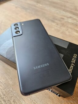 Samsung Galaxy S21 5G 8/128 black - TOP stav - 4