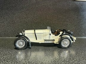 Mercedes Benz SSKL 1:18 - 4