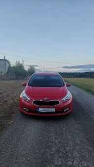 Prodám Kia Cee’d SW 1.4 CVVT, r. v. 2014 – 120 000 Kč - 4