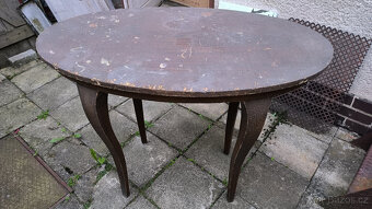 Oválný stůl - starý, retro - materiál dřevo - 4