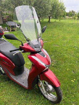 Honda SH 125i - 4
