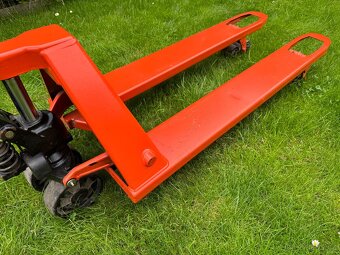 Paletový vozík BT / Toyota LHM230 / nosnost 2300kg - 4