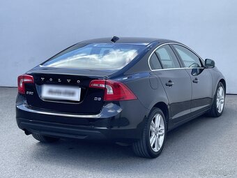 Volvo S60 2.0 D3 , 120 kW nafta, 2012 - 4