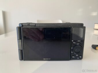 Digitální fotoaparát SONY ZV-1 - 4