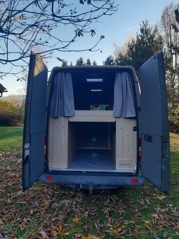 Mercedes Benz 4x4 Obytné vozidlo - 4