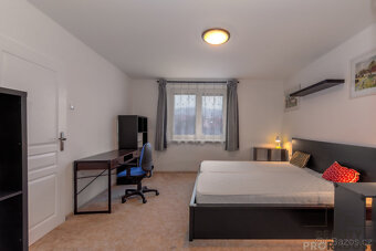 Pronájem rodinného domu s dvorem v Únanově, RD 2+1 Únanov - 4