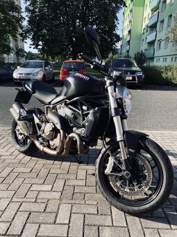 Ducati Monster 821 - 4