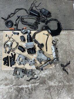 Díly pro motor 2.0 Tfsi AXX BWA - 4