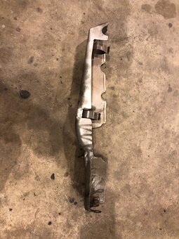 BMW e61 - náhradní díly - 4