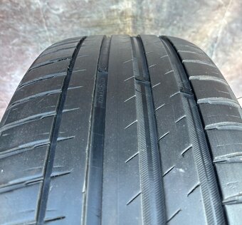 Letní sada Volvo XC90 275/45R20 110V - 4
