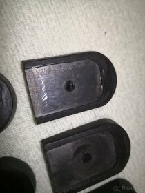 Gumová botka zásobníku CZ 75 / 85, doprodej - 4