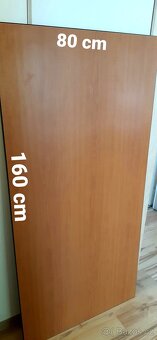 Velký  psací stůl s uzamykatelným kontejnerem - 4