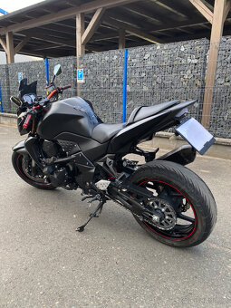 Kawasaki Z750R - 4