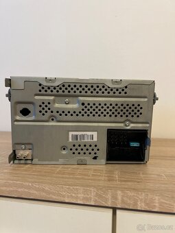 Autorádio originál VW RCD310 ( demontováno z passat B7 ) - 4