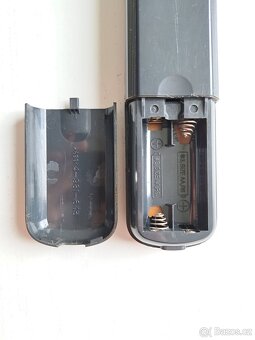 Dálkový ovladač SONY RM U303 - 4