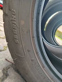 Pneumatiky R 17 215/55 - 4