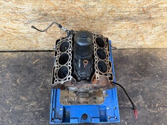 KOMPELTNÍ SPODEK MOTORU 2.7D 152KW 276DT - 4