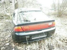 Mazda 323F na díly ko motor ojnice v druhe motor funkční - 4