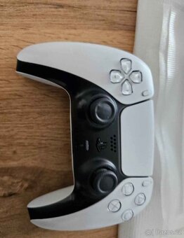 PlayStation 5 - 4