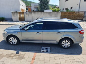 Ford Mondeo kombi 1,6 16v, 92 kW, benzín - 4