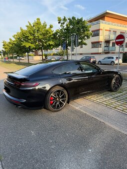Porsche Panamera Turbo - 4
