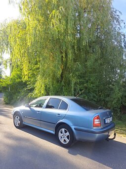 Škoda Octavia 2007 Tour 1.6 75 kw benzin - 4