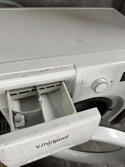 Pracky a Lednicka whirlpool electrolux beko candy - 4