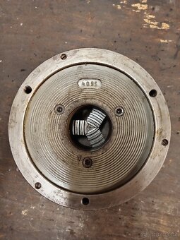 Univerzální sklíčidlo TOS 160 - 4