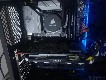 Herní PC: vodní chlazení,i3 10gen.,24GbDDR4,SSD256Gb,HDD2TiB - 4