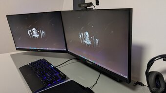 2x 27" monitor GIGABYTE AORUS (FI27Q a FI27Q-P) - 4