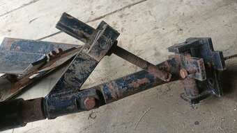 Pluh obraceč mf70 - 4