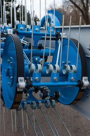 Obraceč a shrnovač píce TON 1,7m a 2,5m - 4