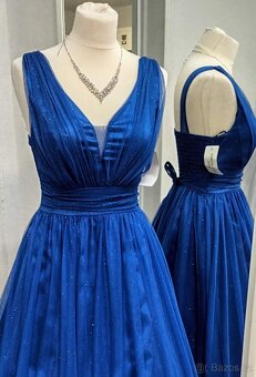 NOVÉ TŘPYTIVÉ plesové šaty MODRÉ - 4