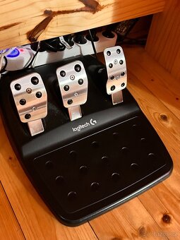 Volant Logitech G29 + Řadící páka - 4