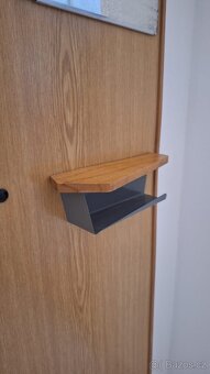 Věšáková retro stěna - 4