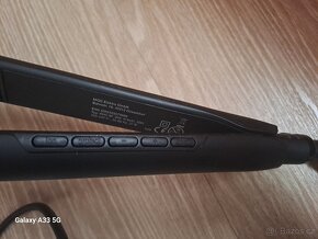 Žehlička na vlasy Rita Ora - 4