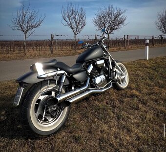 Honda Magna - 4