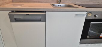 Pronájem bytu 1+KK na Ladech v České Lípě - 4