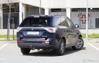 Mitsubishi Outlander 2.2 DI-D Intense - 4
