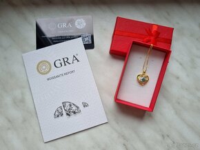 Náhrdelník ve tvaru srdce s modro-zeleným moissanitem 1ct - 4