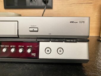 Videorekordér VHS PANASONIC NV-HV50 - 4