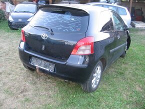 Prodám dily na Toyotu Yaris 1,3 R.V.2008 - 4