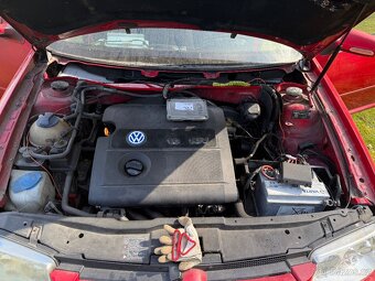 Díly VW Bora 1,6 benzin 77kw - 4