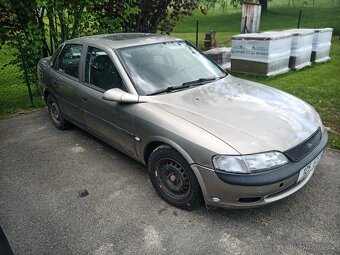 Opel vectra - 4